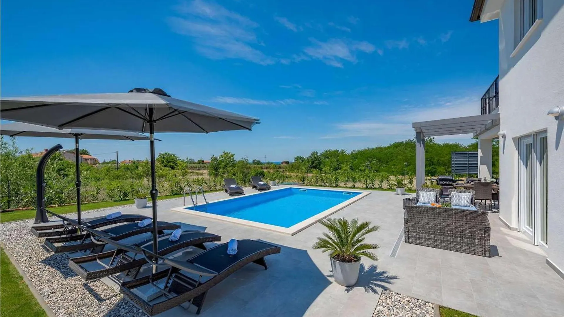 Villa Grazio Porec 0*,  Croatia